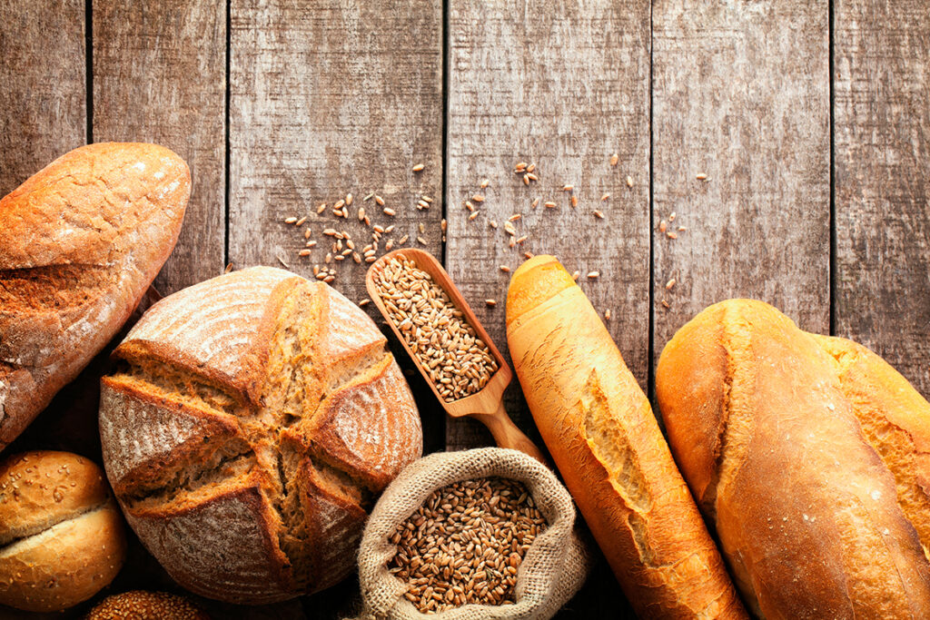 بخشی از محصولات شرکت بهان‌سار در صنایع غذایی کاربرد دارند و در بخش‌های مختلف این صنعت از جمله تولیدکنندگان نان مورد استفاده قرار می‌گیرند